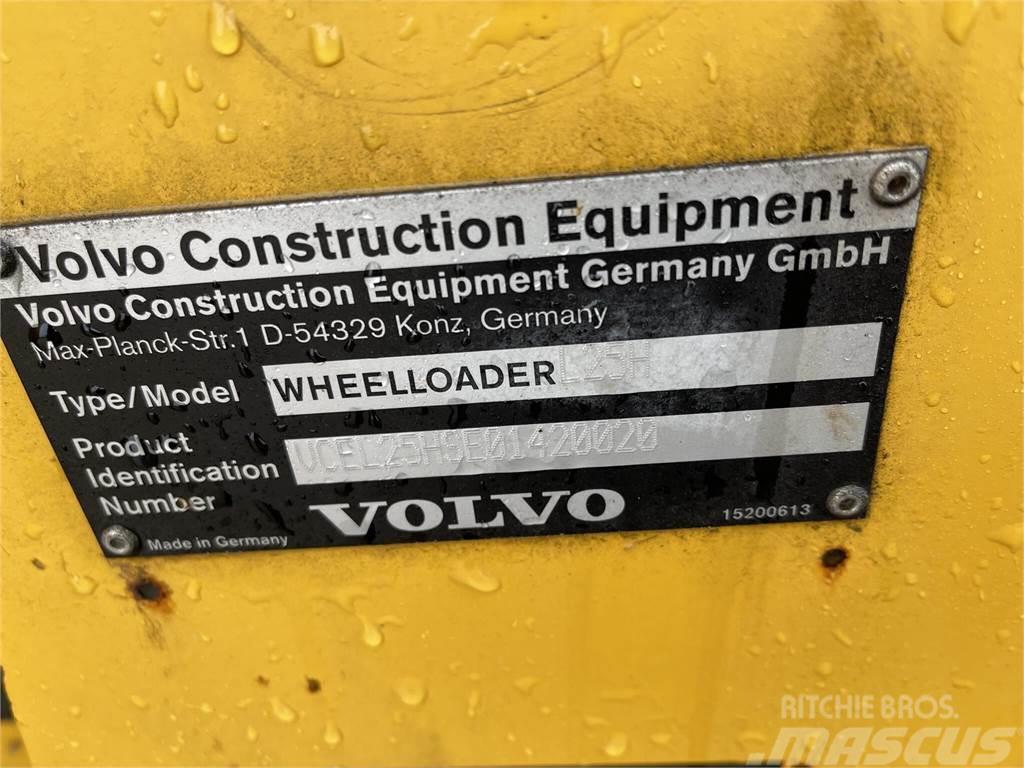 Volvo L25H Kolesni nakladalci