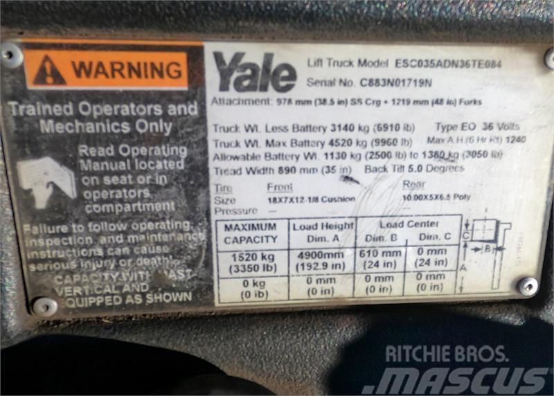 Yale ESC035AC Električni viličarji