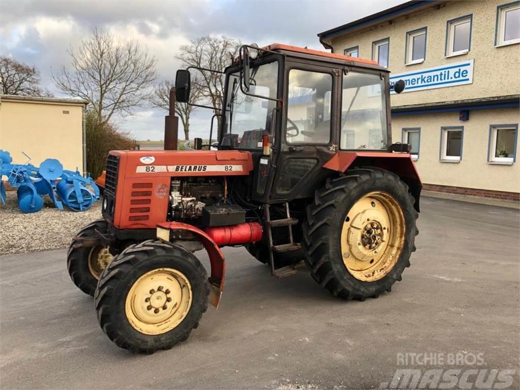 Belarus MTS 820 Traktorji