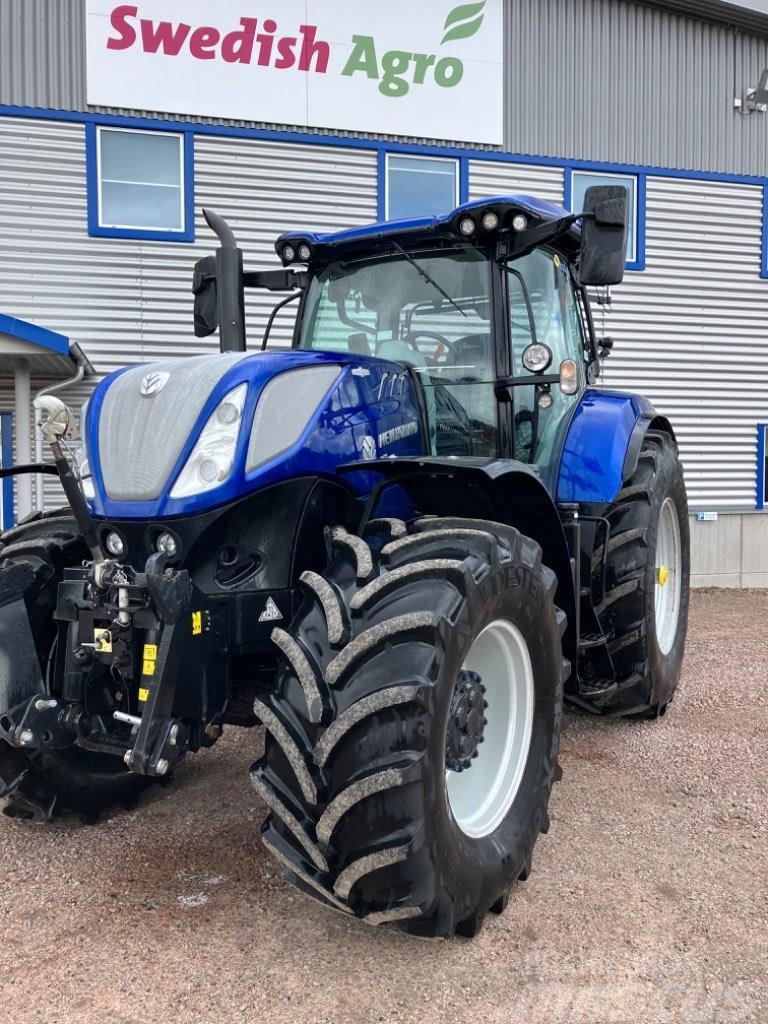 New Holland T 7.270 AC Blue Power Traktorji