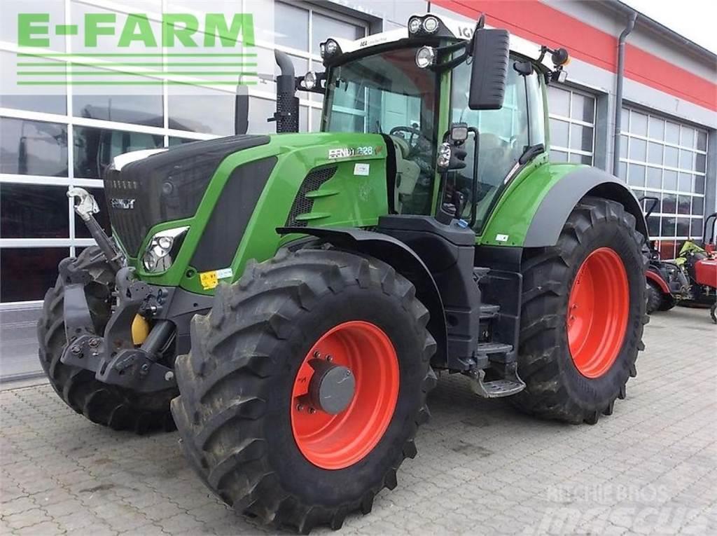 Fendt 828 vario s4 profi plus Traktorji