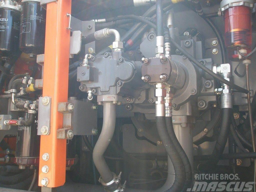 Hitachi ZX 490H-5A Bagri goseničarji