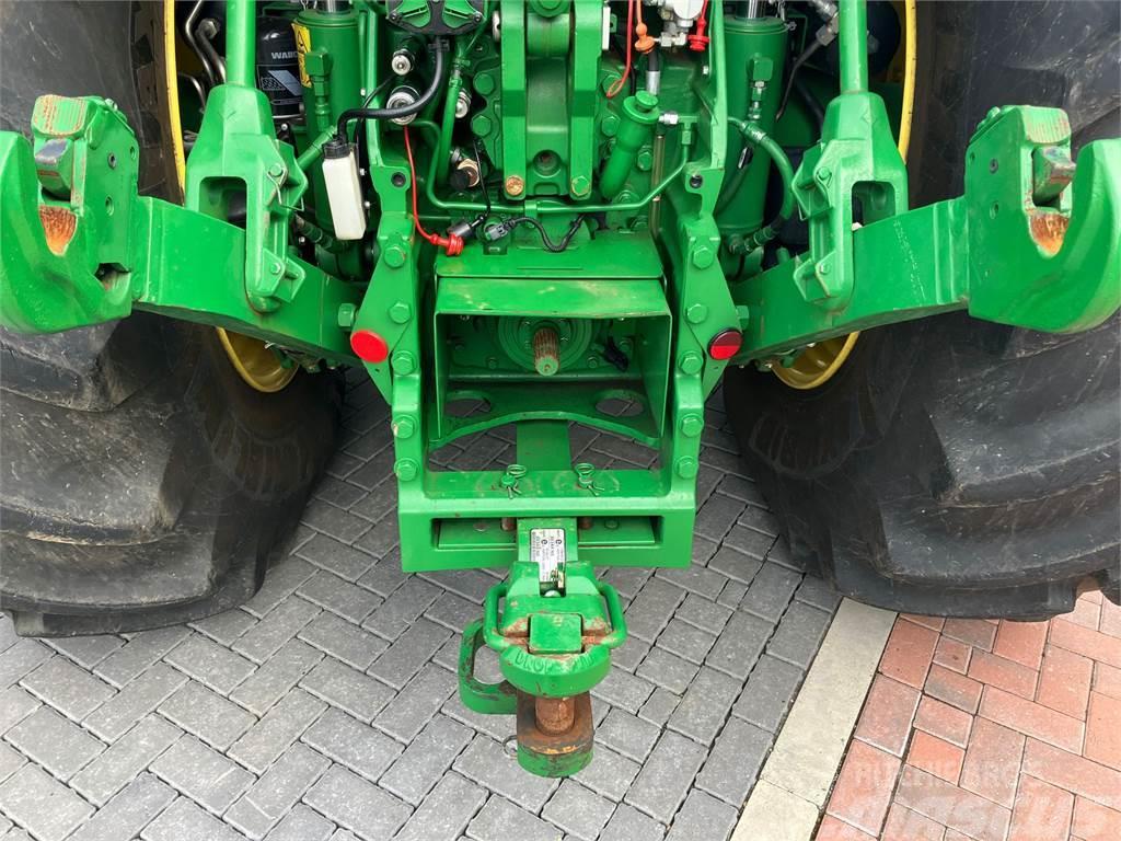 John Deere 8370R Traktorji