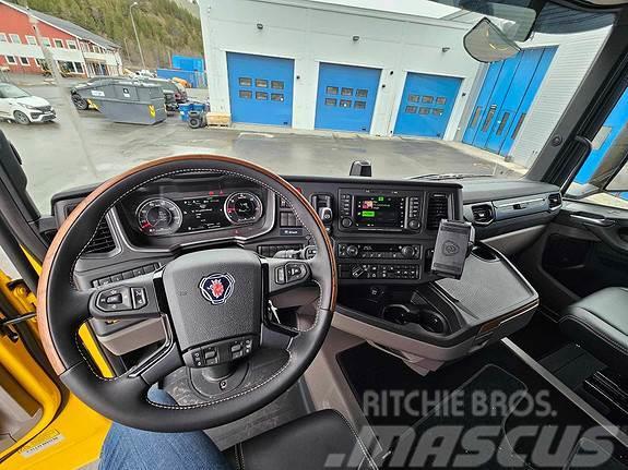 Scania R560 8X4 Kiper tovornjaki