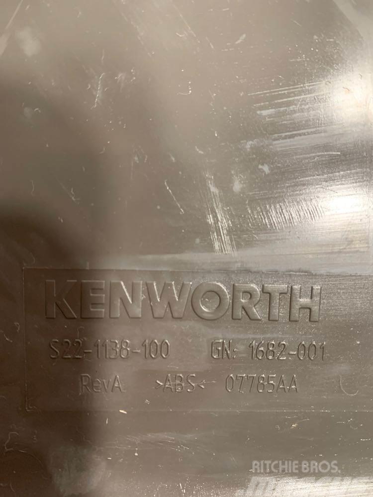 Kenworth T800 Druge komponente