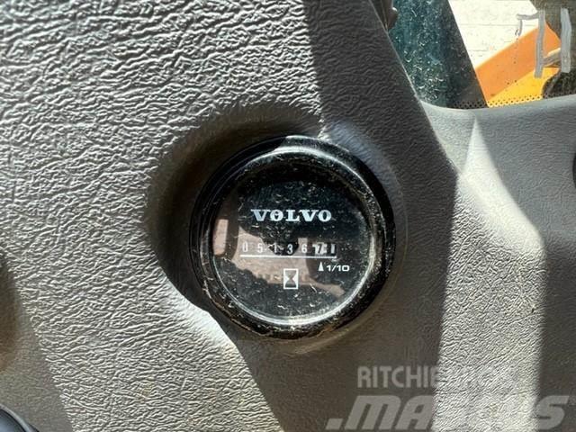Volvo EC300EL Bagri goseničarji