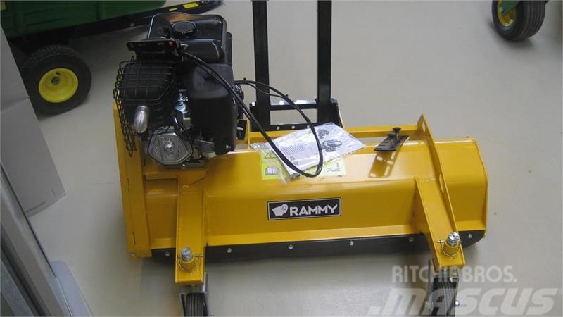  Rammy Flailmower 120 ATV med sideskifte! Vrtni traktor kosilnice