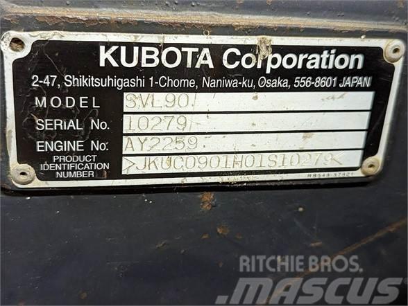 Kubota SVL90 Skid steer mini nakladalci