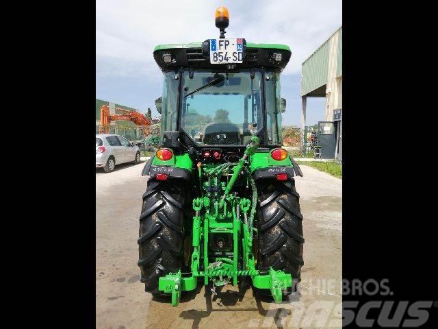 John Deere 5090GN Traktorji