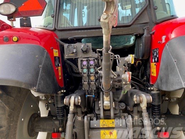 Massey Ferguson 5713S Efficient Dyna 4 Novatel RTK autostyring Traktorji