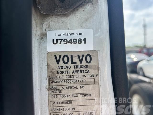 Volvo VNL Vlačilci