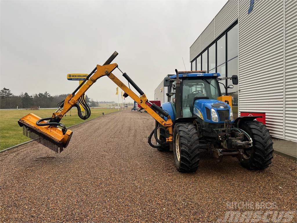 New Holland T6070 PLUS Traktorji