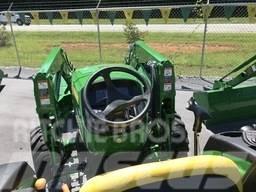 John Deere 4066M HD Traktorji