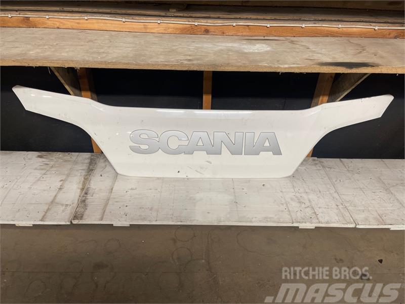 Scania SCANIA FRONT UP GRILL 2542870 Podvozje in vzmetenje