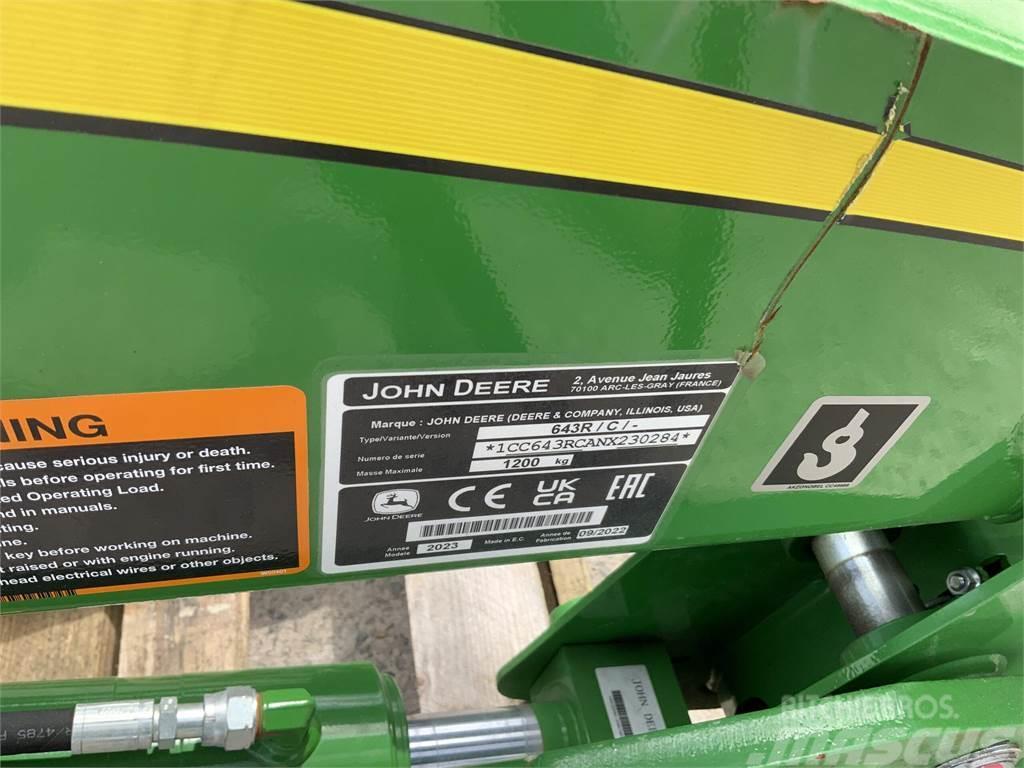  Unused John Deere 643R Loader Boom Drugi kmetijski stroji