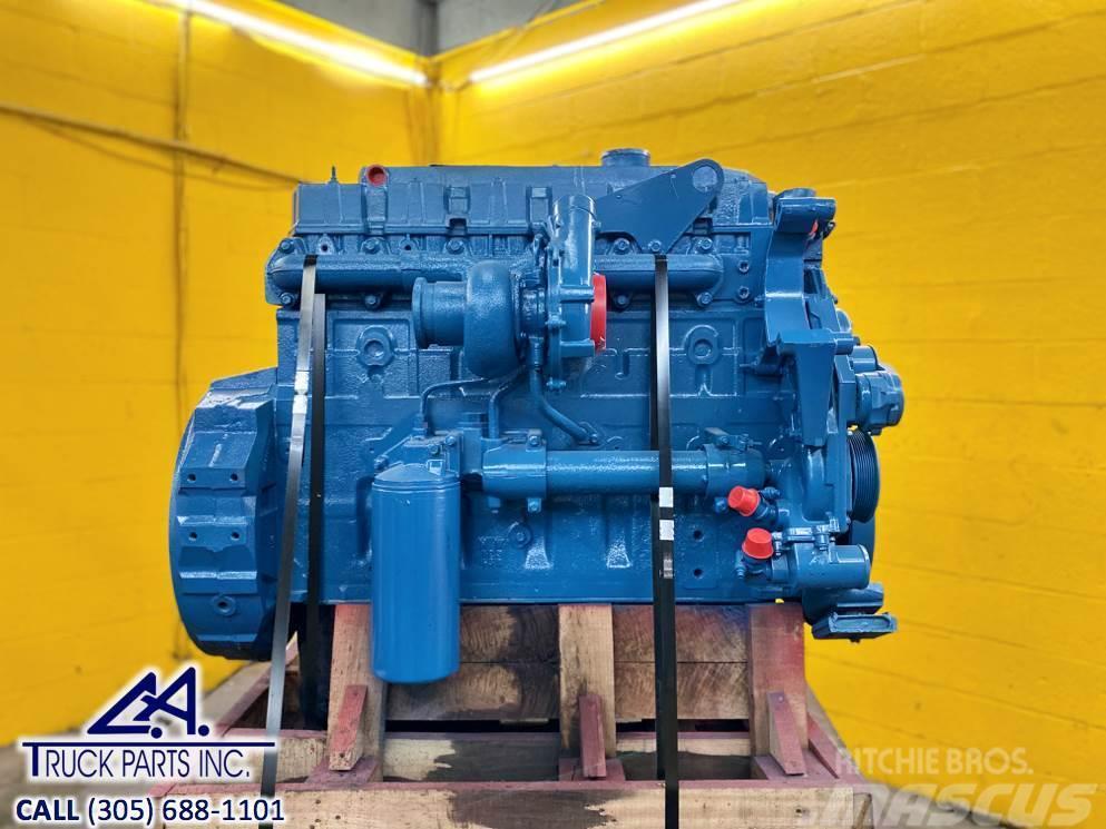 International DT466E Engines