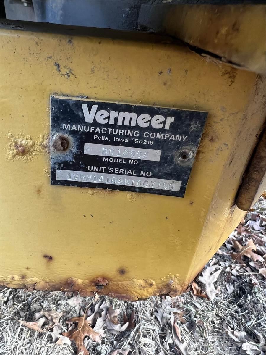 Vermeer BC1250A Drobilci lesa