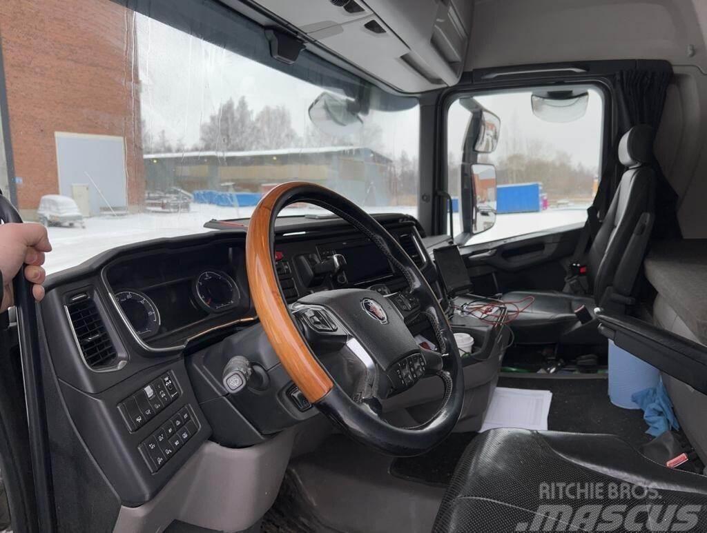 Scania R520 Drugi tovornjaki