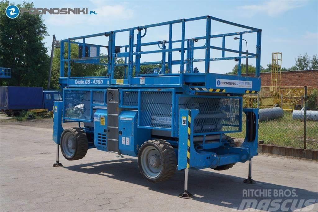 Genie 4390 RT Other lifts and platforms