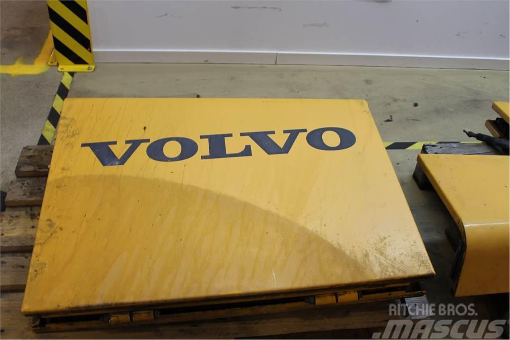 Volvo L150E Motorlucka Podvozje in vzmetenje