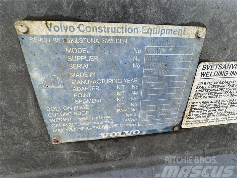 Volvo SKOVL 280cm Kolesni nakladalci