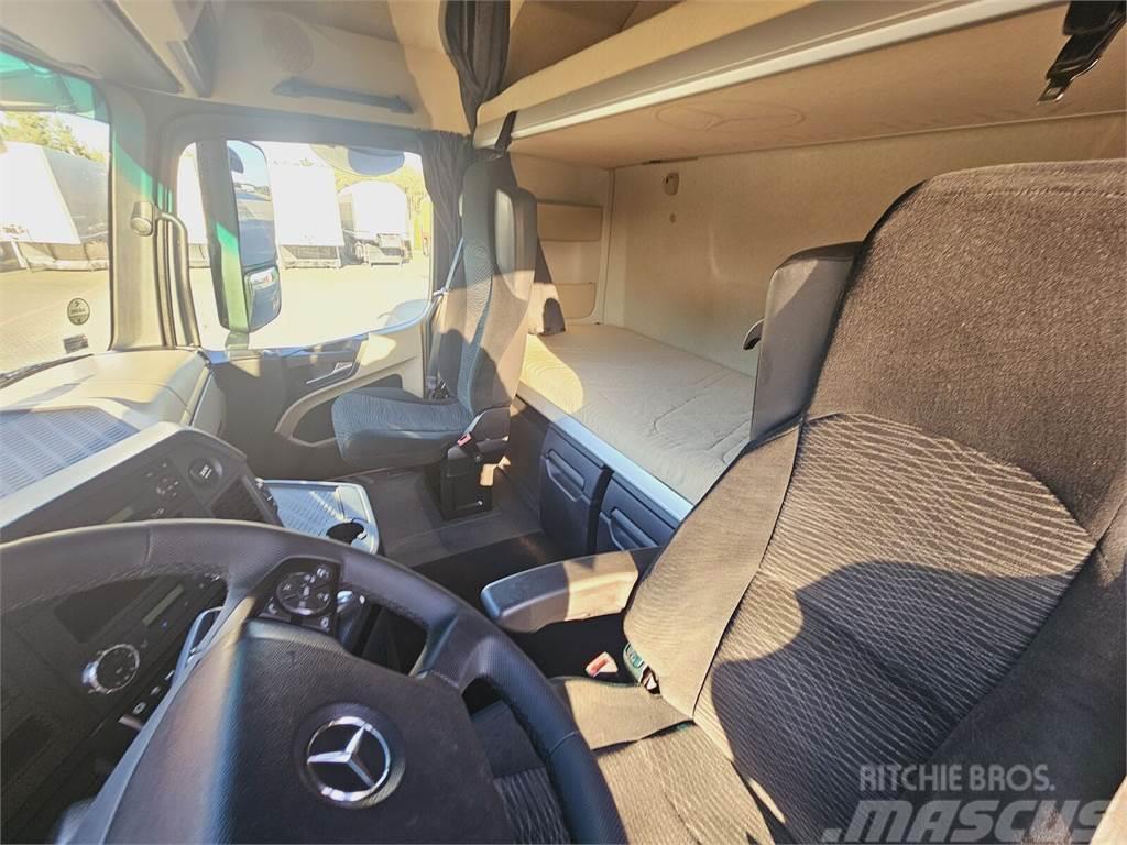Mercedes-Benz ACTROS 1843 / STREAM SPACE / EURO 6 / 2015 ROK Vlačilci