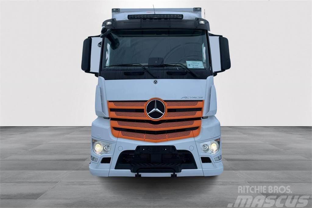 Mercedes-Benz Actros 5L 2551L 6x2 - UUSI AUTO, FRC-KORI 9,7m Tovornjaki hladilniki
