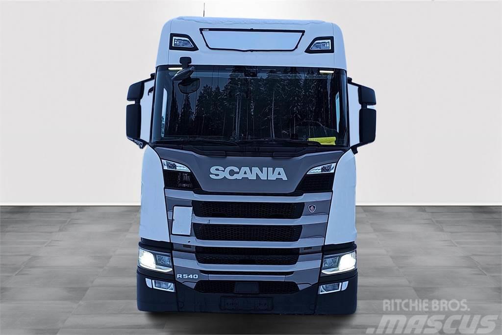 Scania R540 6x2 hydrauliikka Vlačilci