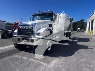 Mack GRANITE 84FR