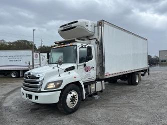 Hino 338