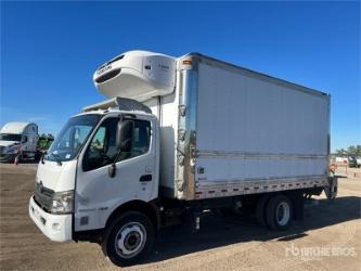 Hino 195