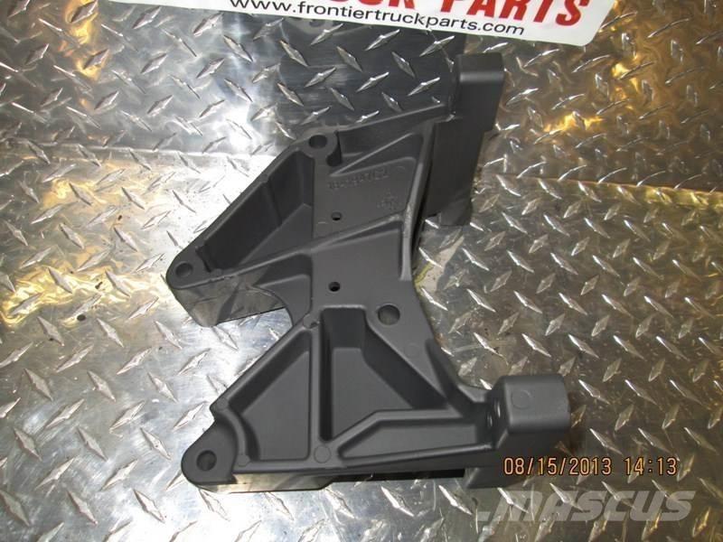 International DT466 EGR Transport - drugo