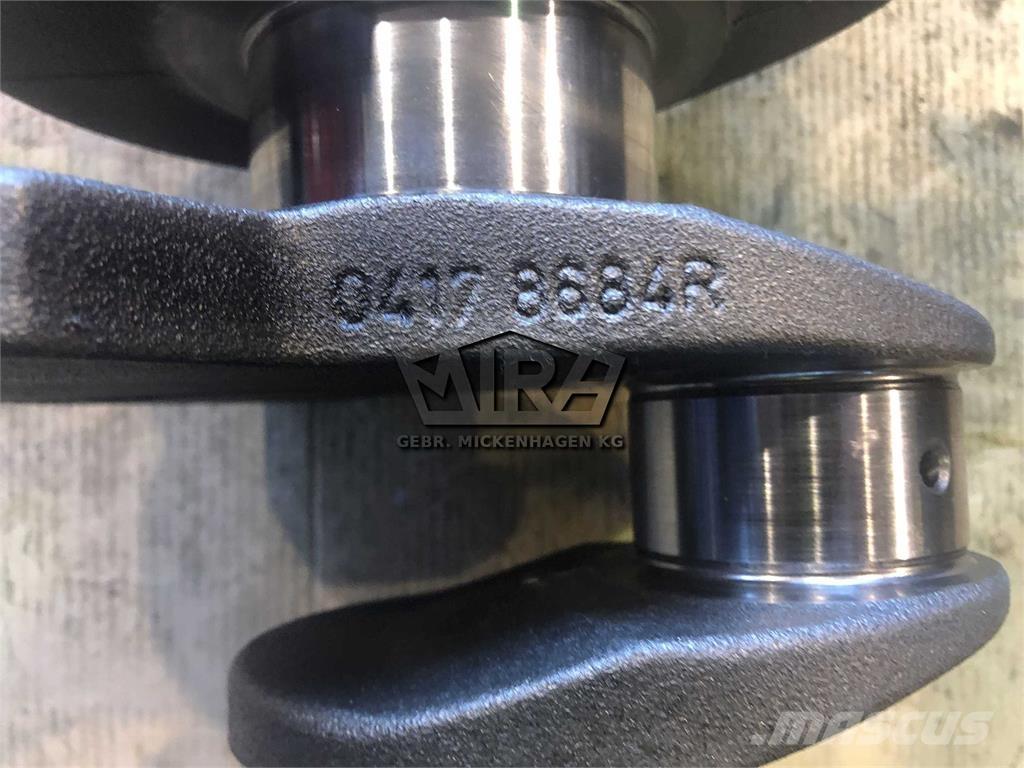 Deutz 2011 / Kurbelwelle Motorji