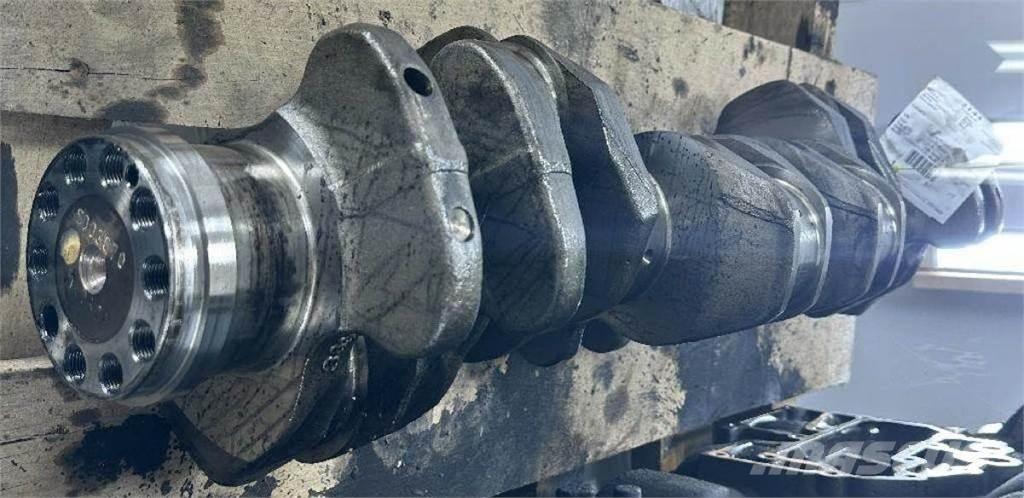 International MaxxForce 13 Transport - drugo