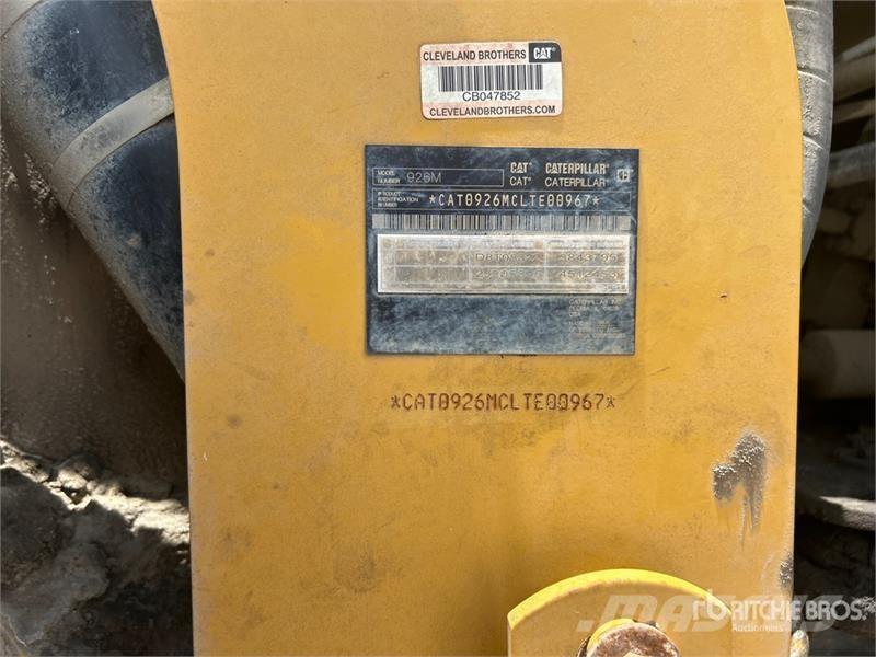 CAT 926M Kolesni nakladalci