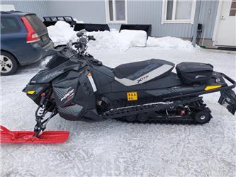 Ski-doo mxz 600 xrs
