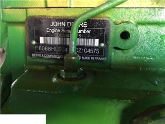 John Deere 6068H - Pompa