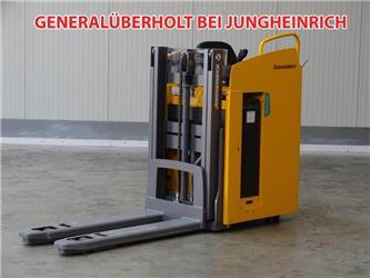 Jungheinrich ESD220 - Sitzstapler - Initialhub
