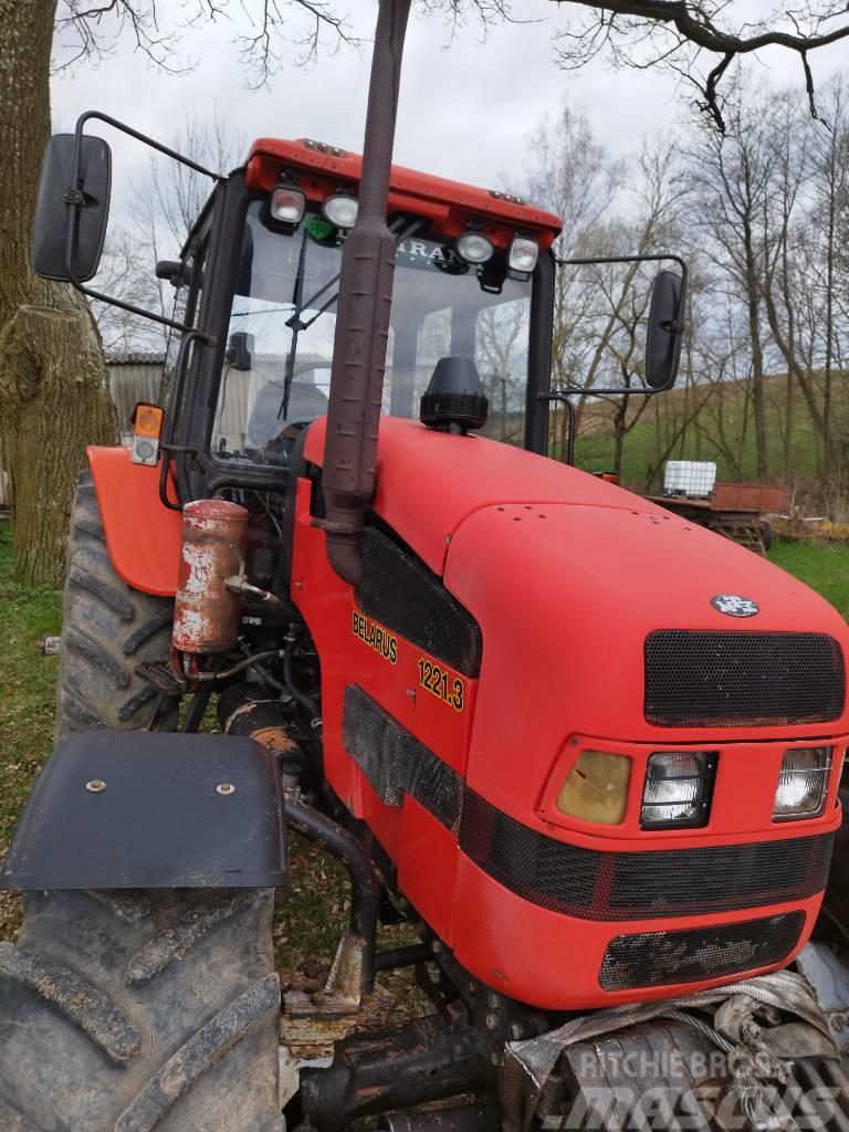 Belarus MTZ 1221.3 Traktorji