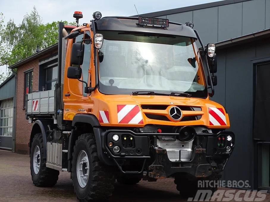 Unimog U218 4X4 3 ZITS HYDRAULIK ZAPFWELLE CAMERA 21TKM Traktorji