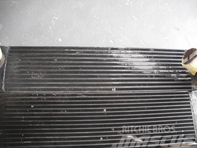 Komatsu D51  3x radiators Buldožerji goseničarji
