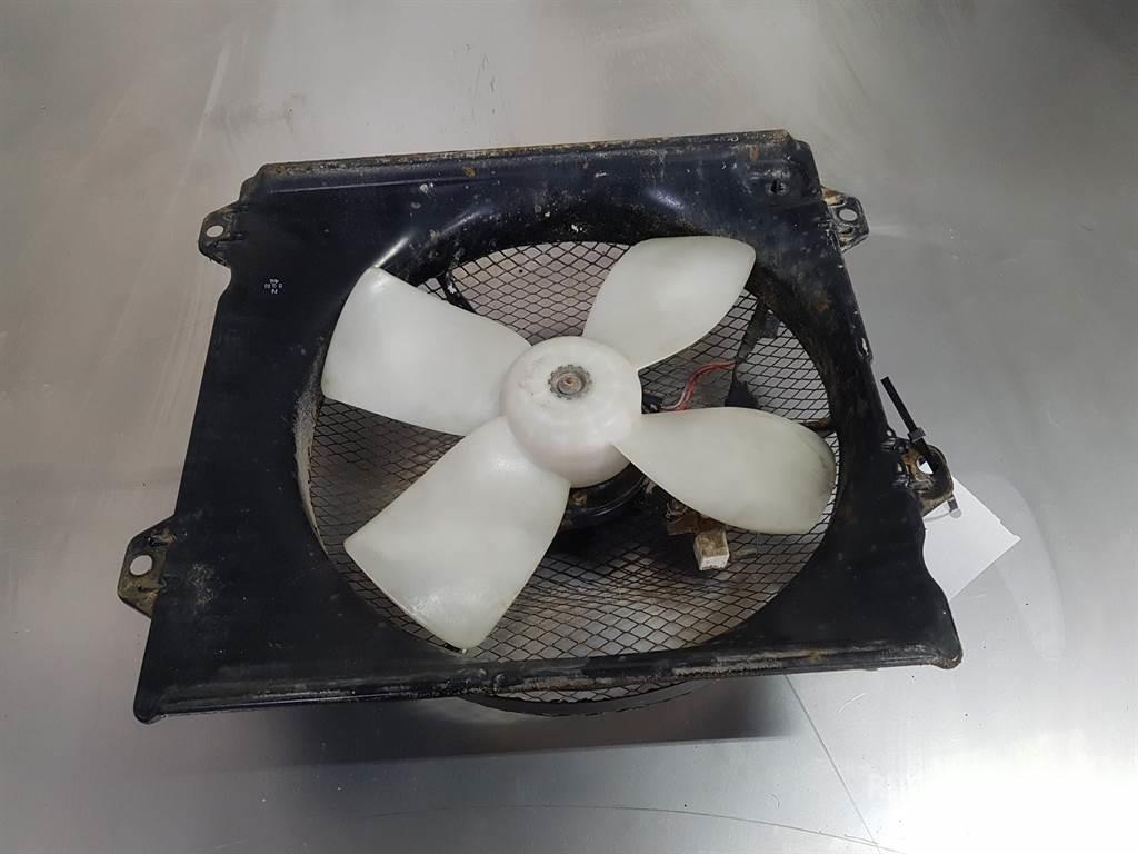 Komatsu WA 320 - 5H - Cooler fan/Kühlerlüfter/Koelvin Hidravlika