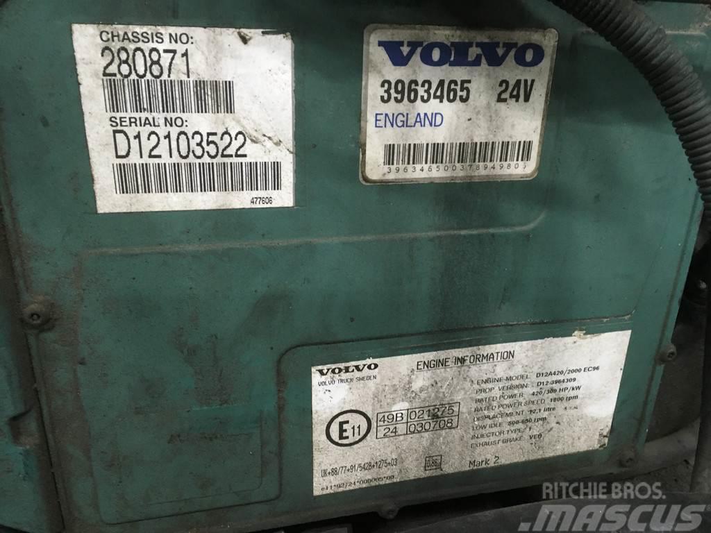 Volvo D12A 420 FOR PARTS Motorji