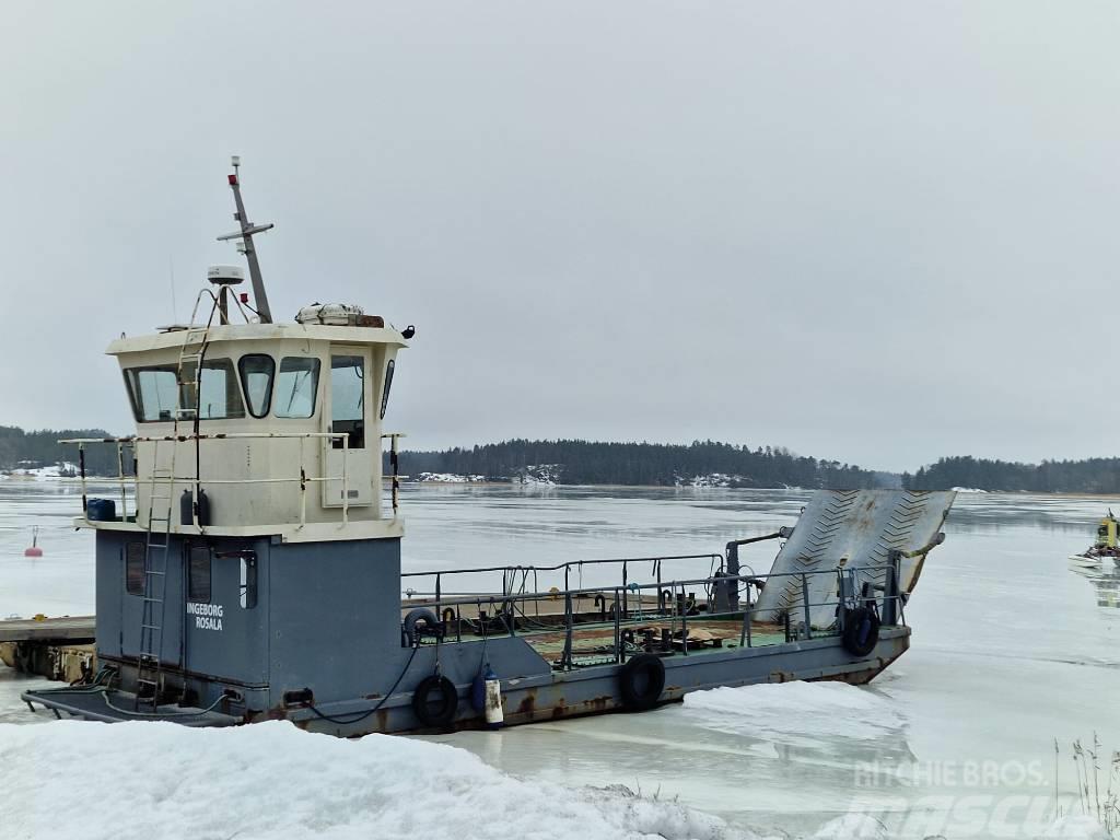 Transport vessel 11,9x4x1m Delovni čolni/barže