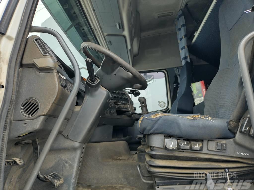 Volvo FH13 6x2 koukkulaite+Atlas 165 nosturi radio Kotalni prekucni tovornjaki