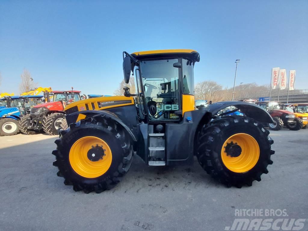 JCB Fastrac 4220 Traktorji