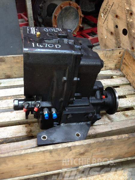 Timberjack 1470D Transfer gearbox LOK 110 F061001 Menjalniki