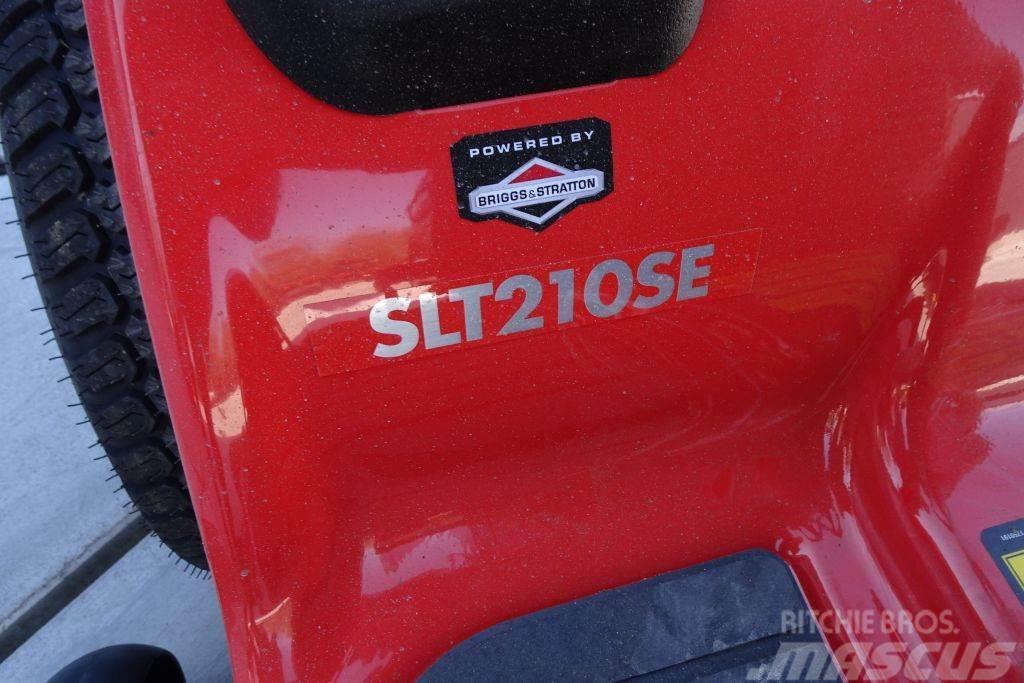 Simplicity zitmaaier type SLT210 Vrtni traktor kosilnice