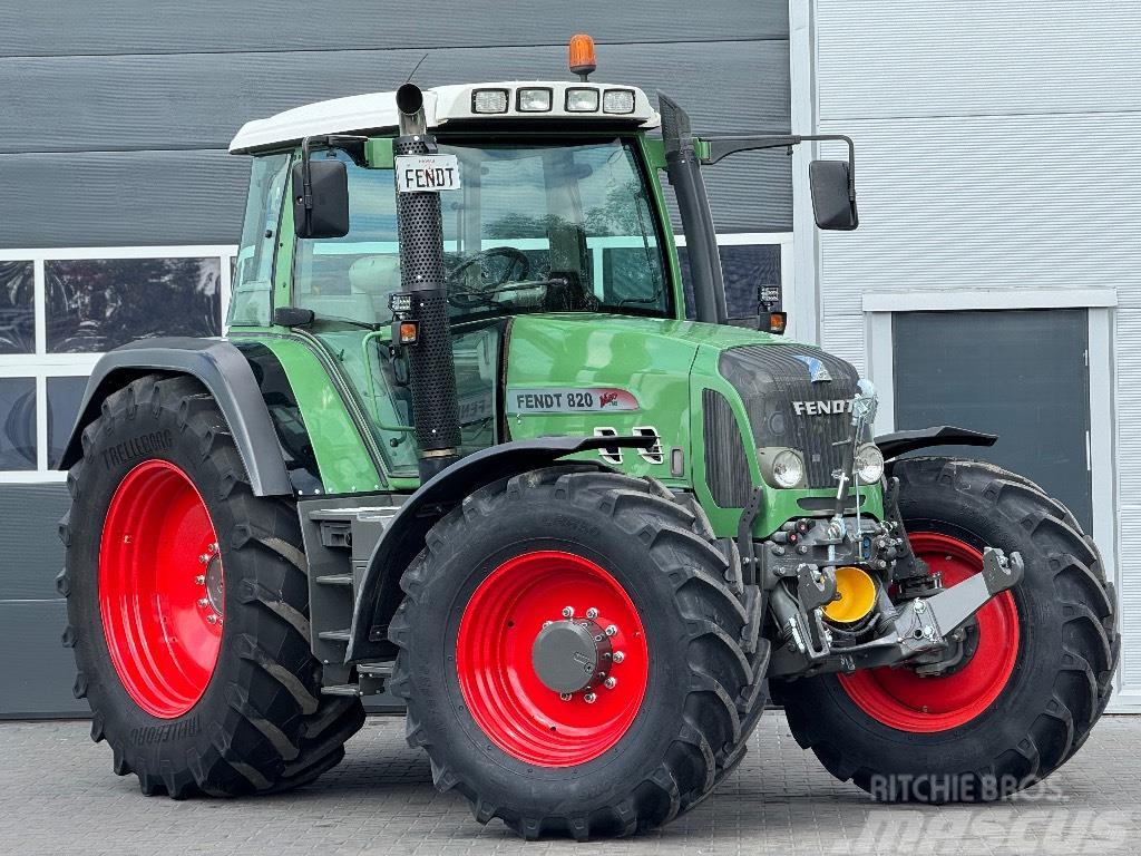 Fendt 820 Vario TMS Traktorji