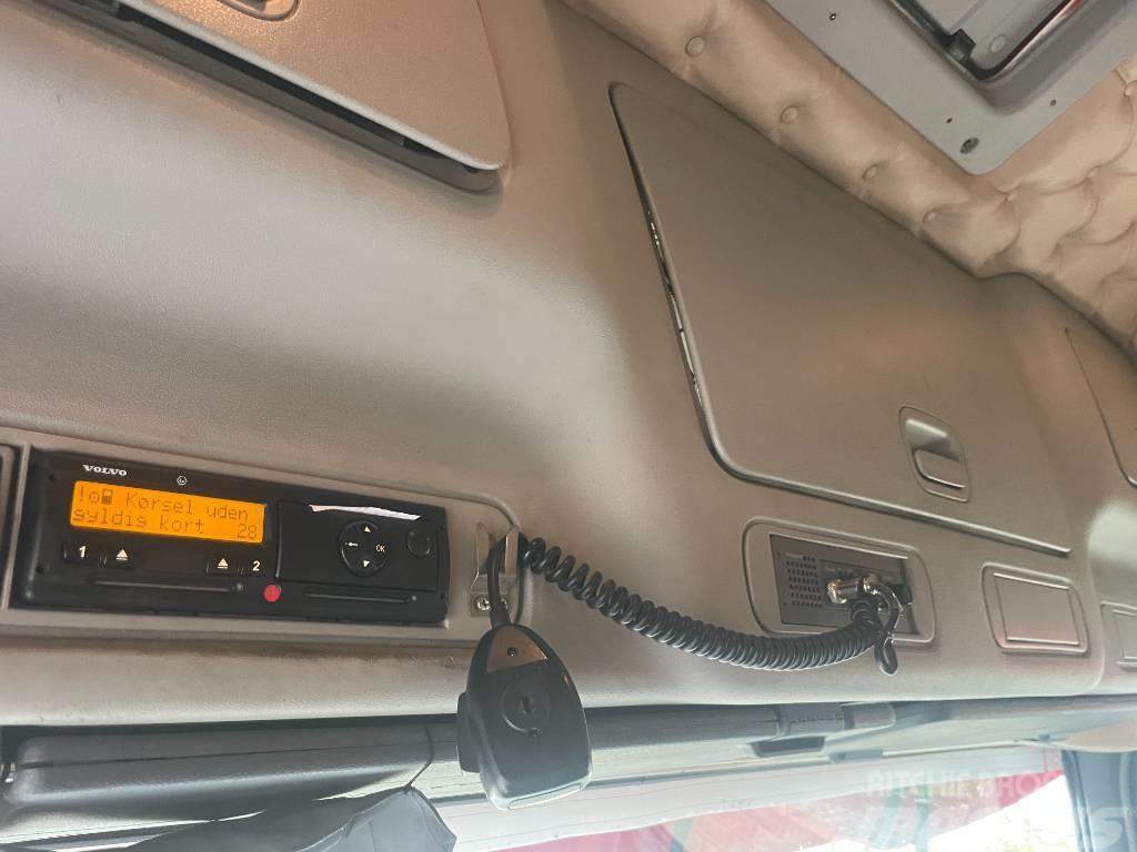 Volvo FM440 8x2 Razstavljivi tovornjaki z žičnimi dvigali